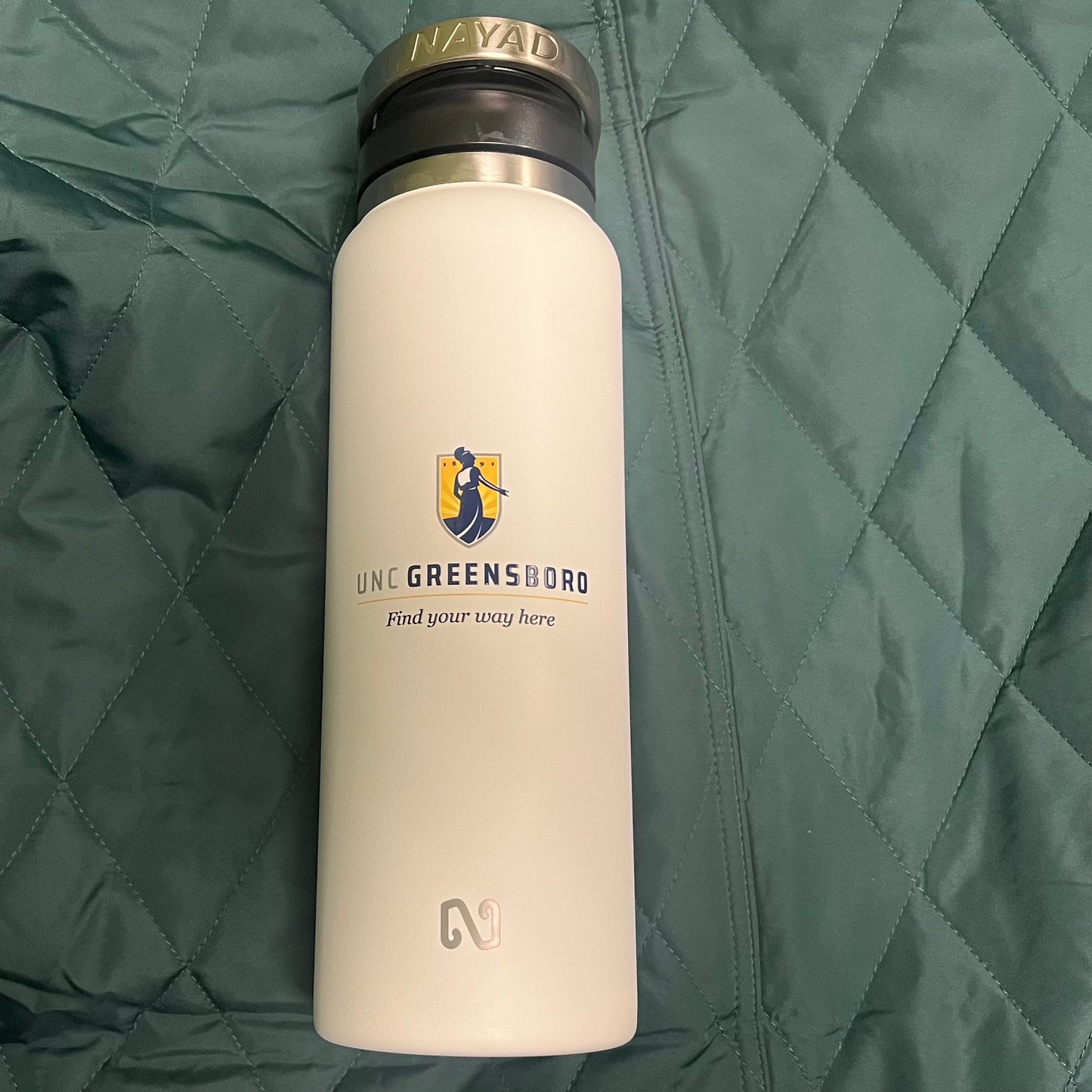 Stainless Steel Double-Wall UNCG FYWH Logo Bottle